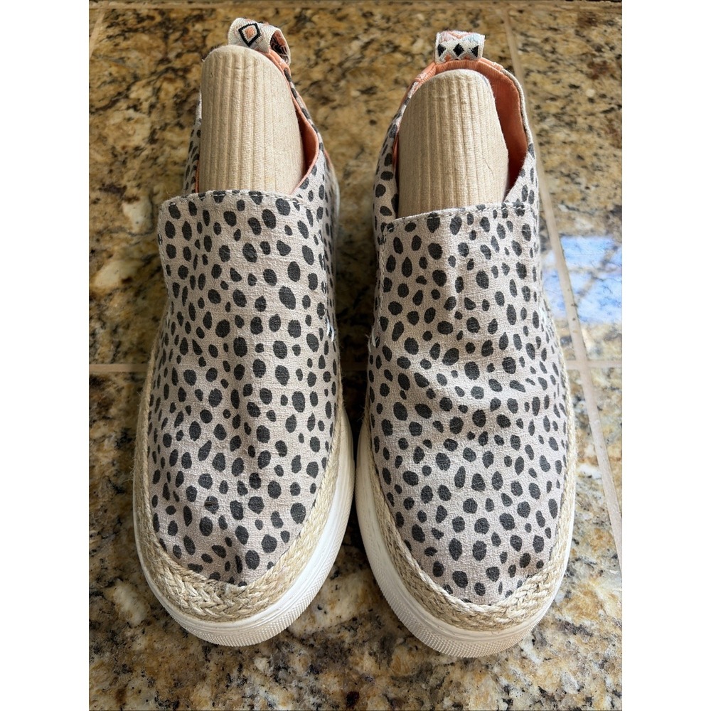 Hey Dude Peyton Cheetah Beige Animal Print Casual Slip-On Sneakers Shoes Women 6